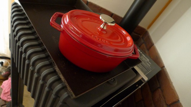 宅送][宅送]staub ストウブ ピコ ココット オーバル チェリー 31cm