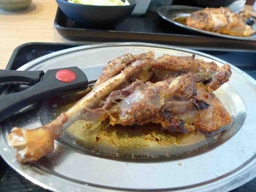 骨付鳥だけじゃなく讃岐うどんも美味しい 釜焼鳥本舗おやひなや 浜松店