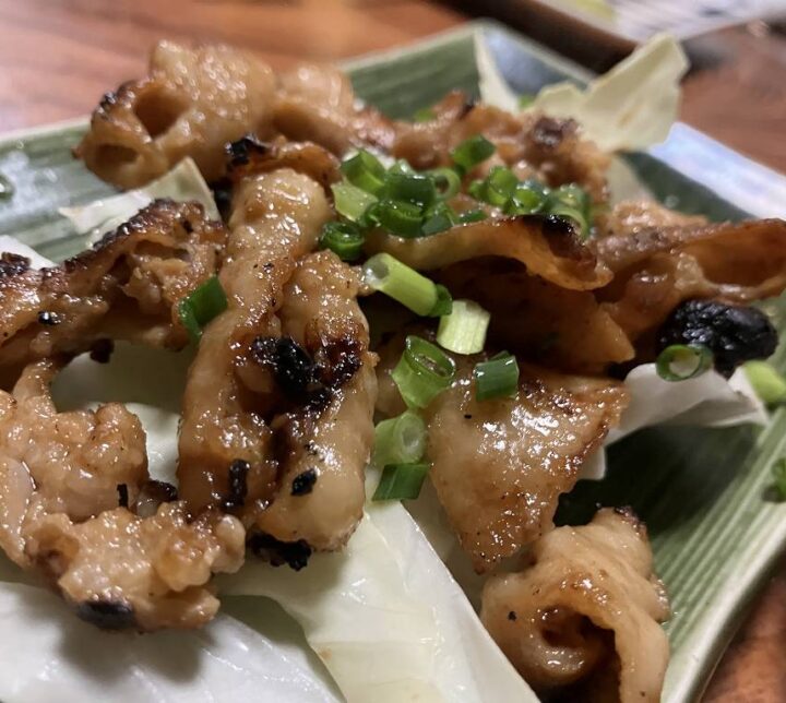 会合が終わったら いつものとし坊で懐かしい味の豚ホルモン