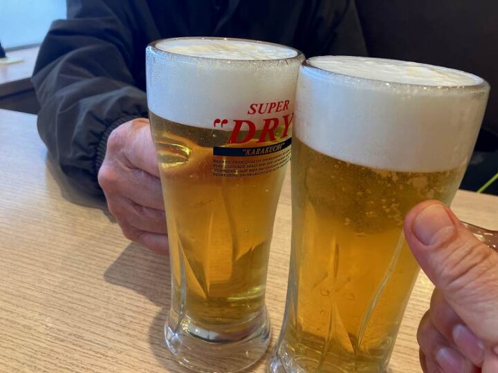 アサヒスーパードライで乾杯