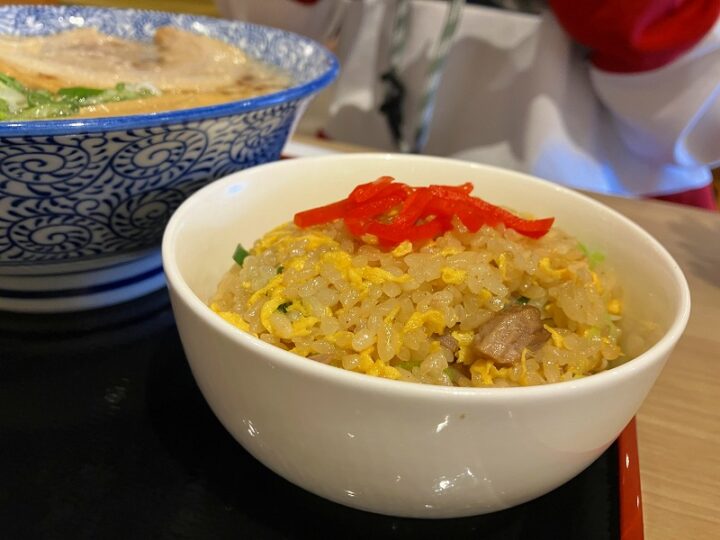 背脂醤油ラーメンと半チャーハンのセット