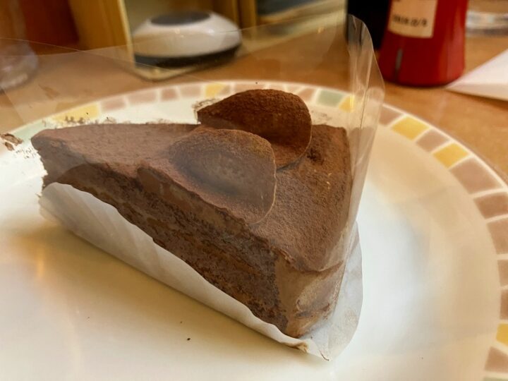 チョコレートケーキ