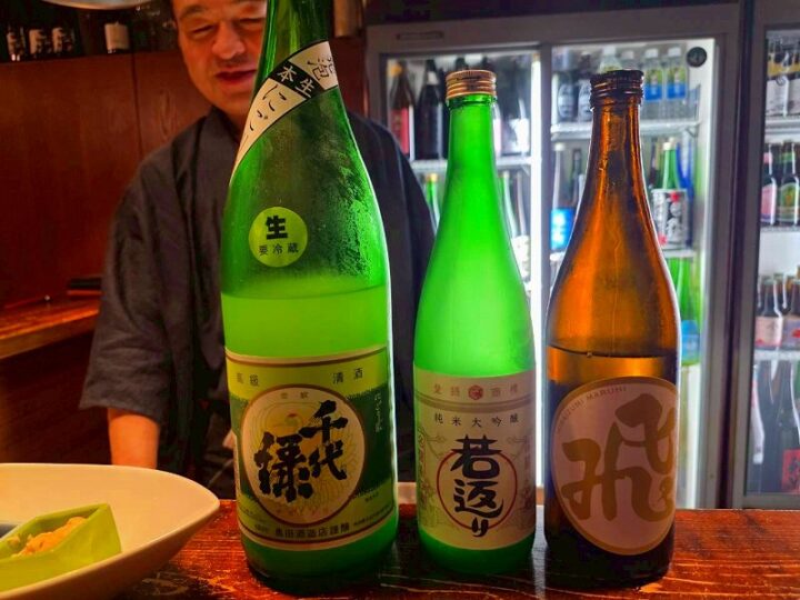 オータムテラスで飲み比べ
千代緑 活性本生にごり酒、秋田県羽後町 道の駅うご復活銘柄 純米大吟醸 若返り