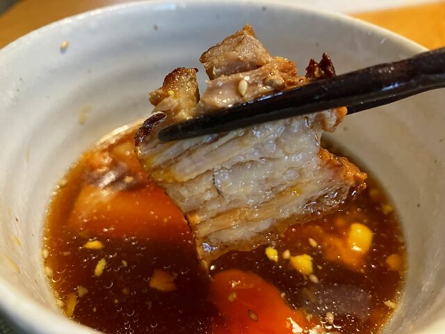 完成した照りのある豚バラチャーシュー