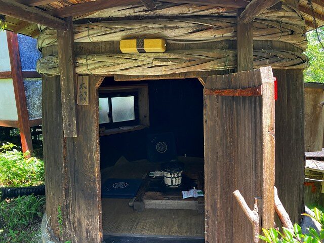 山麓園の樽のお座敷