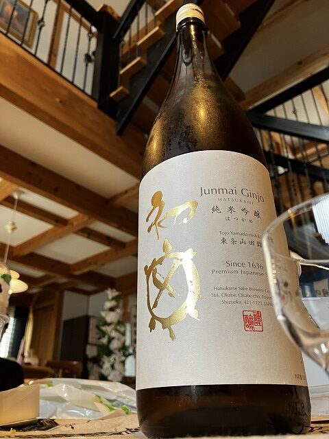 初亀純米吟醸登場山田錦の一升瓶