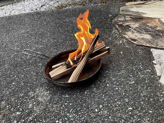 迎え火