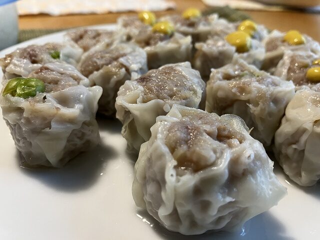 干帆立貝柱を使った豊かな風味を味わう崎陽軒のシウマイ