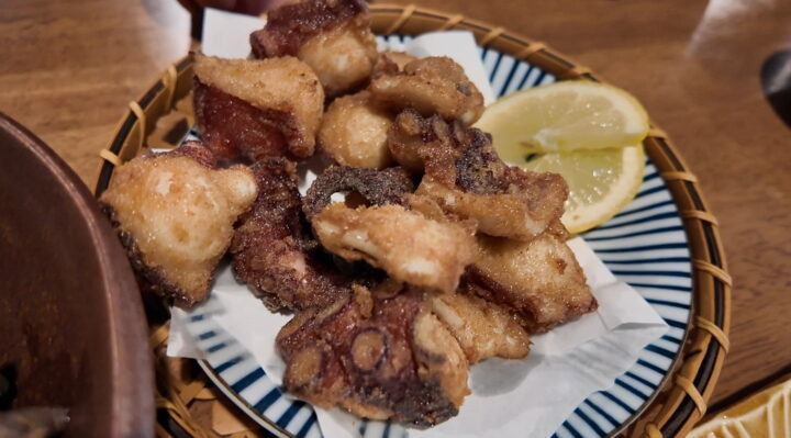 あゆちゃん家で注文したたこの揚げ物