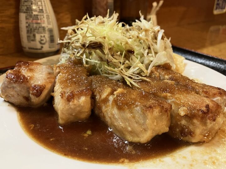 今宵はなめろうで極厚トンテキランチに大満足